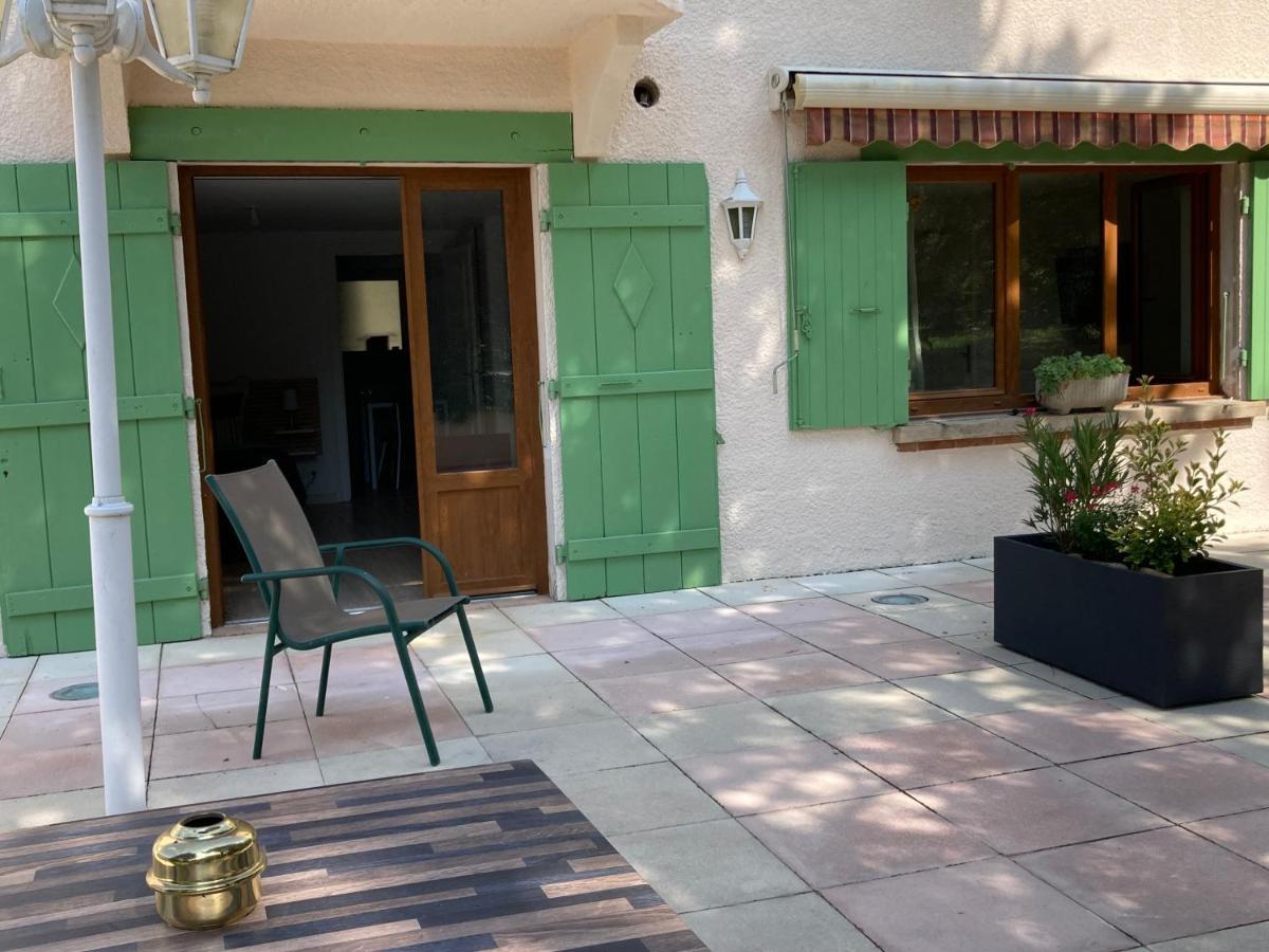 Pavillon De L'Etang Apartment Châteauneuf-du-Rhône Exterior foto